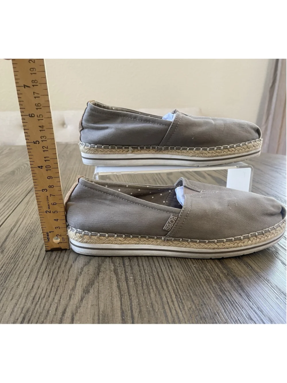 BOBS Memory Foam Women's 8M Gray Canvas Espadrille Slip-On Flats Comfort
